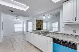 6 Tanager Ct, Mansfield, TX 76063 - Photo 9