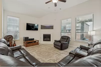 2810 Green Circle Drive, Mansfield, TX 76063 - Photo 5