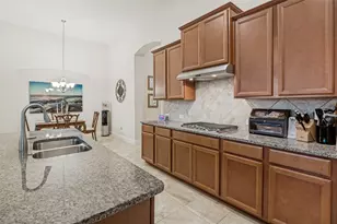 2810 Green Cir Dr, Mansfield, TX 76063 - Photo 9