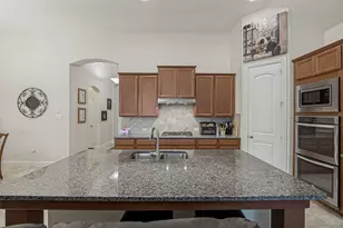 2810 Green Cir Dr, Mansfield, TX 76063 - Photo 11