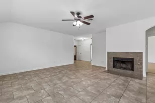 1801 Ringtail Dr, Little Elm, TX 75068 - Photo 9
