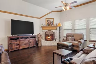 1009 Ethan Dr, Greenville, TX 75402 - Photo 13