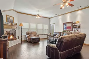 1009 Ethan Dr, Greenville, TX 75402 - Photo 15