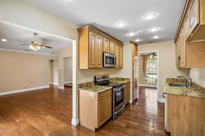 2010 Custer Parkway, Richardson, TX 75080 - Photo 7