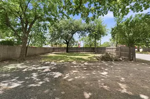 2601 Columbus Ave, Waco, TX 76710 - Photo 27