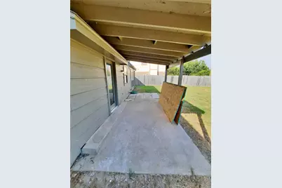 2646 Winslow Drive, Grand Prairie, TX 75052 - Photo 19