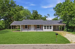 337 N 1st St, Point, TX 75472 - Photo 3