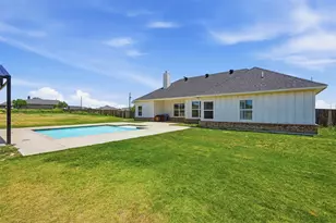 109 Stonegate Ave, Weatherford, TX 76087 - Photo 35