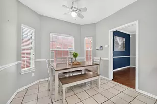 2724 Winterlake Dr, Carrollton, TX 75006 - Photo 15