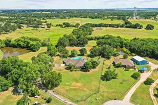 4797 Red Oak Cir, Aubrey, TX 76227 - Photo 3