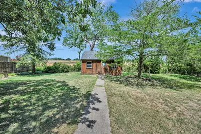 408 Chimney Hill Circle, Mansfield, TX 76063 - Photo 35