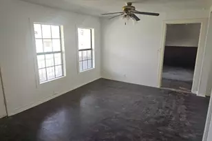 525 Jane St, Corpus Christi, TX 78418 - Photo 3