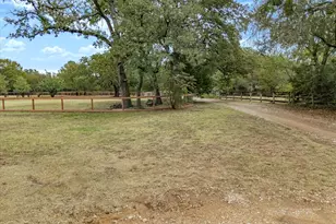 1025 Burchbury Trail, Argyle, TX 76226 - Photo 31