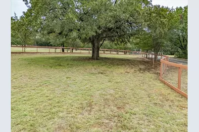 1025 Burchbury Trail, Argyle, TX 76226 - Photo 31