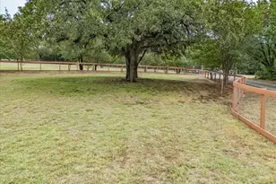 1025 Burchbury Trail, Argyle, TX 76226 - Photo 31