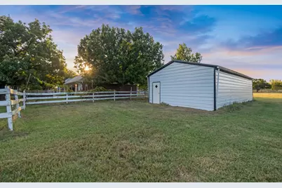 9861 Jim Christal Road, Denton, TX 76249 - Photo 27