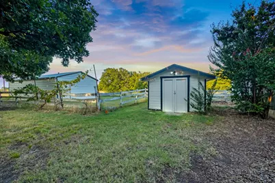 9861 Jim Christal Road, Denton, TX 76249 - Photo 29