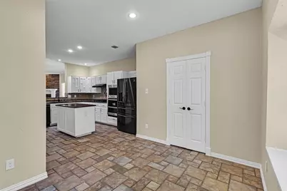 6906 Graham Drive, Rowlett, TX 75089 - Photo 7