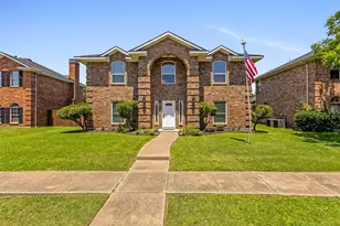 6906 Graham Dr, Rowlett, TX 75089 - Photo 1