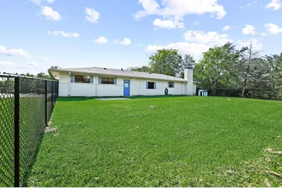 2200 S Lang Avenue, Denison, TX 75020 - Photo 9