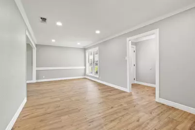 2200 S Lang Avenue, Denison, TX 75020 - Photo 5