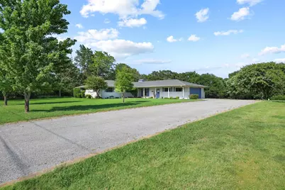 2200 S Lang Avenue, Denison, TX 75020 - Photo 1