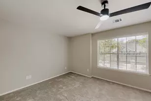 11 Wineberry Pl, The Woodlands, TX 77382 - Photo 13