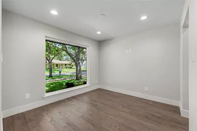 14018 Tanglewood Drive, Farmers Branch, TX 75234 - Photo 9