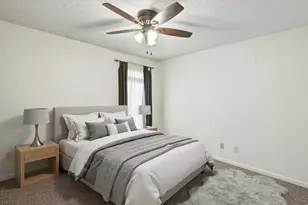 2101 Friendly Dr, Arlington, TX 76011 - Photo 9