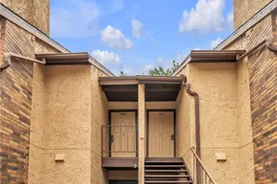 2101 Friendly Dr, Arlington, TX 76011 - Photo 17