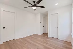 212 W Madison St, Hillsboro, TX 76645 - Photo 13