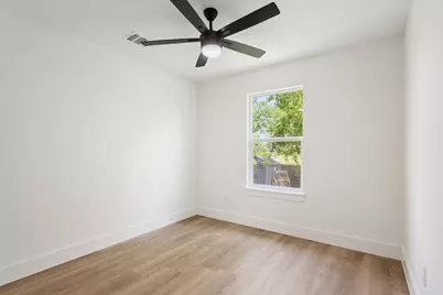 212 W Madison Street, Hillsboro, TX 76645 - Photo 19