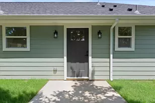 212 W Madison St, Hillsboro, TX 76645 - Photo 23