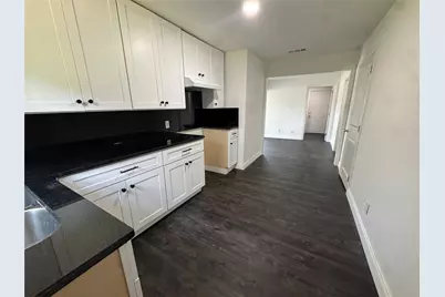 3705 Marshall Drive, Dallas, TX 75210 - Photo 5