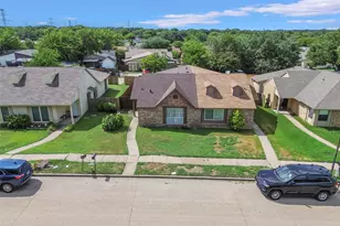 7129 Sorcey Rd, Dallas, TX 75249 - Photo 31