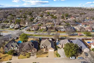 2117 Pinwood Cir, Arlington, TX 76001 - Photo 7