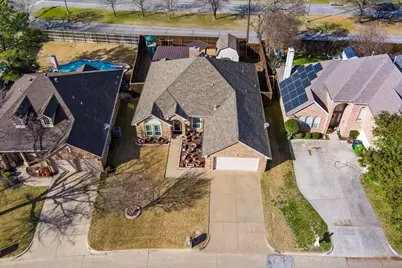2117 Pinwood Circle, Arlington, TX 76001 - Photo 5
