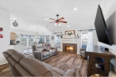2117 Pinwood Circle, Arlington, TX 76001 - Photo 15