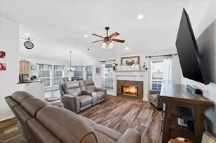 2117 Pinwood Cir, Arlington, TX 76001 - Photo 15