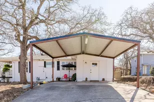 2100 Morningside Dr, Mineral Wells, TX 76067 - Photo 3