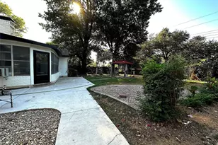 618 Brook Valley Ln, Dallas, TX 75232 - Photo 17