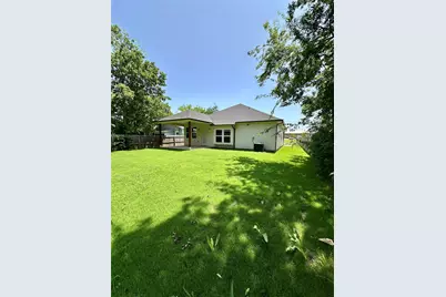 2312 Morgan Street, Greenville, TX 75401 - Photo 17