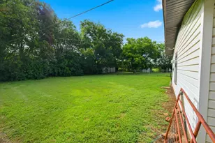 156 Bowie, McGregor, TX 76657 - Photo 19