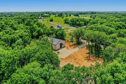 400 Wild Wood Lane, Whitesboro, TX 76273 - Photo 13