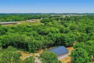 400 Wild Wood Ln, Whitesboro, TX 76273 - Photo 1
