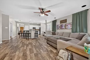 10805 Myrick Ct, Fort Worth, TX 76052 - Photo 11