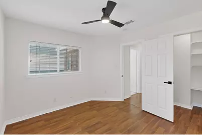714 Ashbrook Court, Euless, TX 76039 - Photo 25