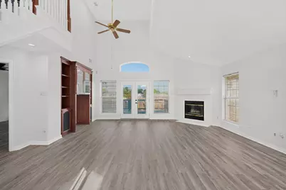 714 Ashbrook Court, Euless, TX 76039 - Photo 5