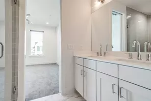 2128 Ashby St, Dallas, TX 75204 - Photo 11