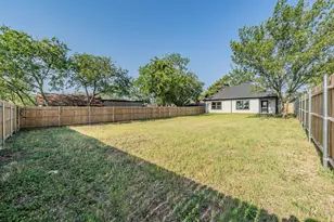 1507 Langston St, Fort Worth, TX 76105 - Photo 37
